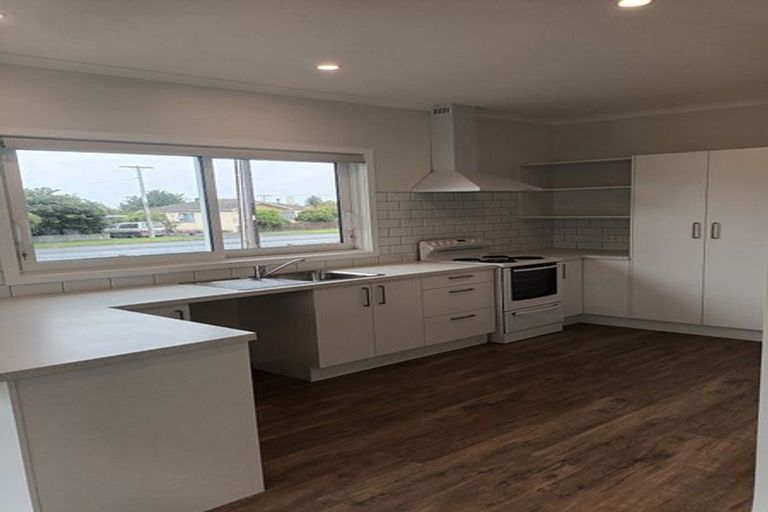 Photo of property in 25b High Street West, Waitara, 4320