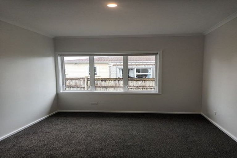 Photo of property in 25b High Street West, Waitara, 4320