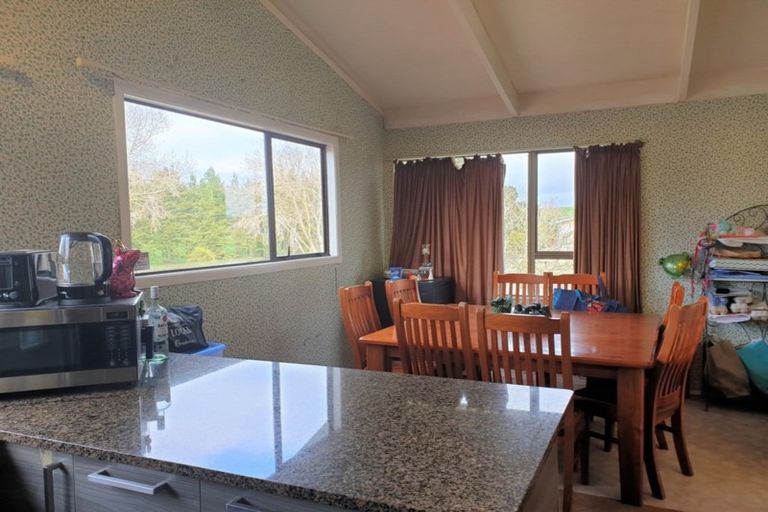 Photo of property in 15 Bridger Place, Eltham, 4322