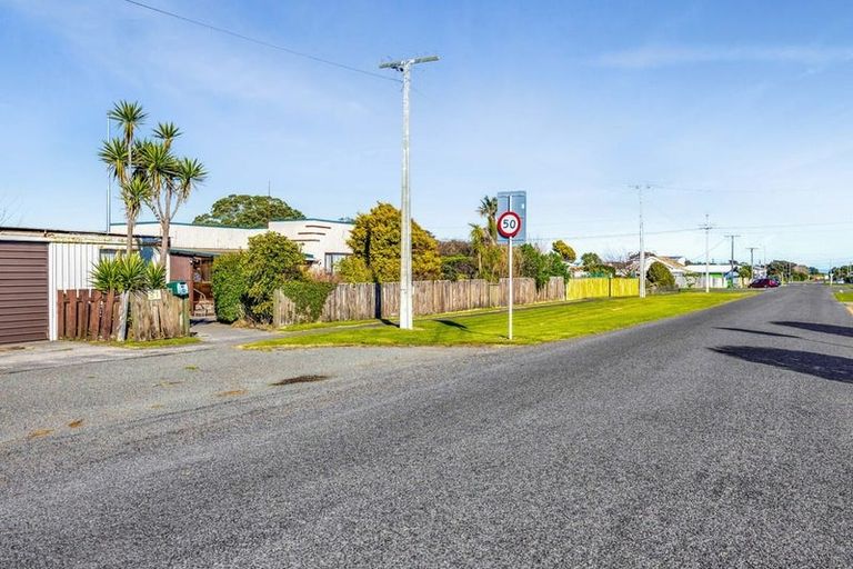 Photo of property in 31 Allison Street, Opunake, 4616