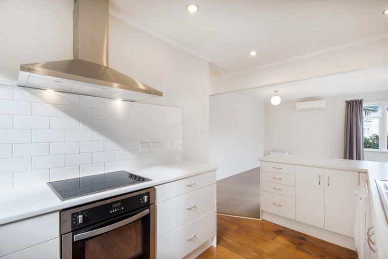 Photo of property in 3 Vautier Avenue, Wadestown, Wellington, 6012