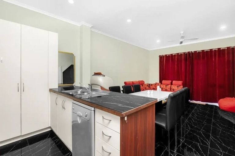 Photo of property in 7/150 Chapel Road, Flat Bush, Auckland, 2019