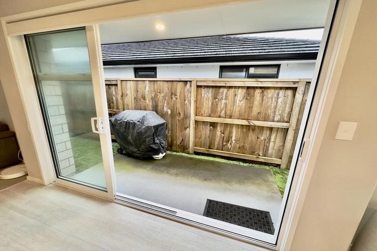 Photo of property in 124 Union Drive, Papamoa, 3118