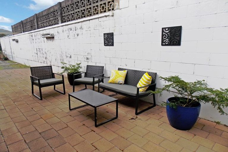 Photo of property in 266 Western Hills Drive, Avenues, Whangarei, 0110