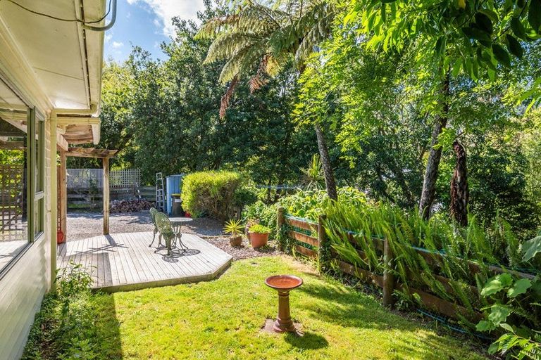 Photo of property in 46 Peka Peka Road, Peka Peka, Waikanae, 5391