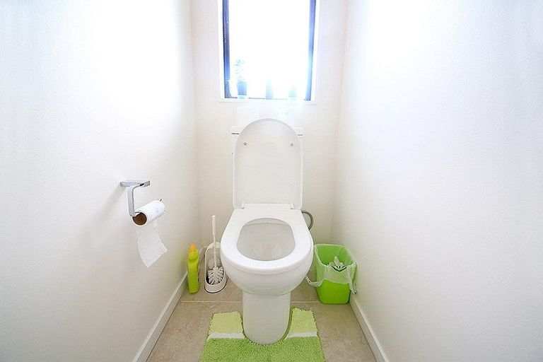 Photo of property in 2/137 Great South Road, Manurewa, Auckland, 2102