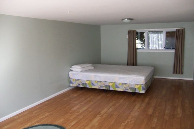 Photo of property in 1/34 Taylors Avenue, Bryndwr, Christchurch, 8052