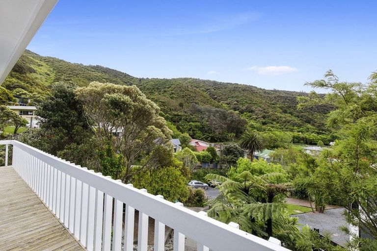 Photo of property in 14 Willcox Grove, Naenae, Lower Hutt, 5011