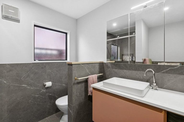 Photo of property in 188 Stone Street, Wanaka, 9305