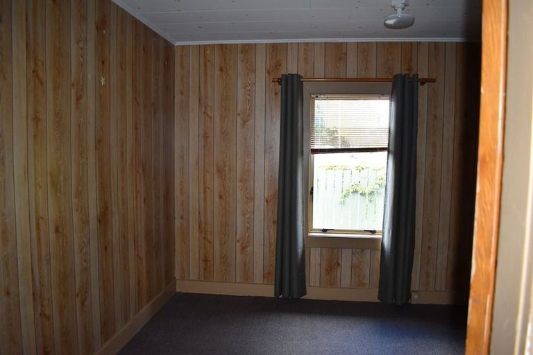 Photo of property in 1/20 Northcote Road, Takapuna, Auckland, 0622