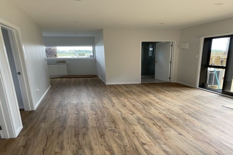 Photo of property in 42 Walter Street, Hauraki, Auckland, 0622