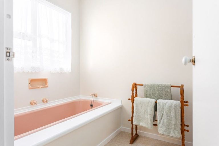 Photo of property in 1a Domett Street, Whataupoko, Gisborne, 4010