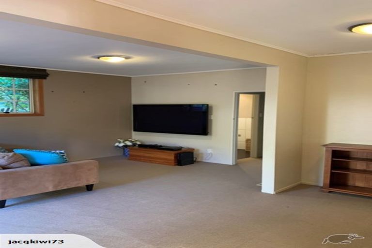 Photo of property in 73 Motuhara Road, Plimmerton, Porirua, 5026