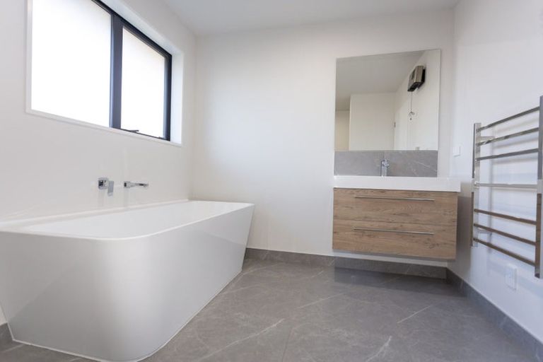 Photo of property in 10 Pitcaithly Street, Halswell, Christchurch, 8025