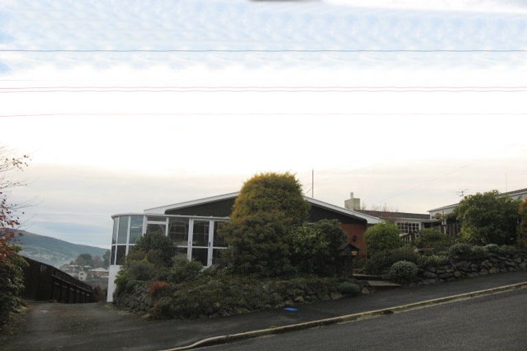 Photo of property in 3 Leary Street, Kenmure, Dunedin, 9011