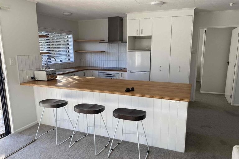 Photo of property in 1/46 Campbell Street, Havelock North, 4130