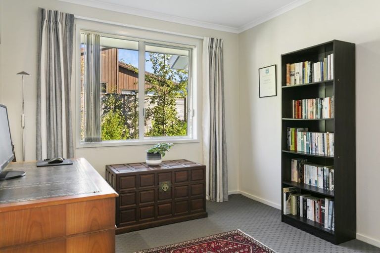 Photo of property in 10 Loloma Way, Wharewaka, Taupo, 3330