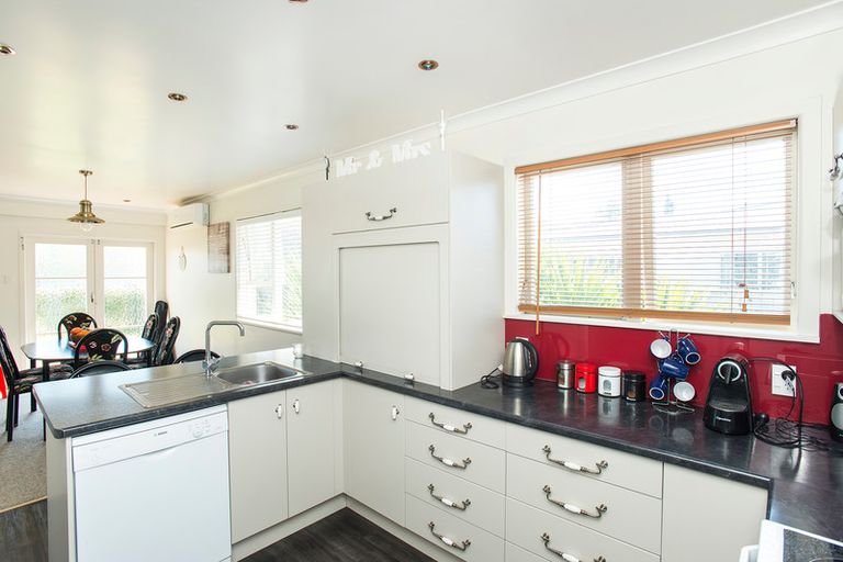 Photo of property in 5 Muir Street, Te Hapara, Gisborne, 4010