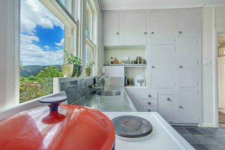 Photo of property in 13 Church Street, Kawakawa, 0210