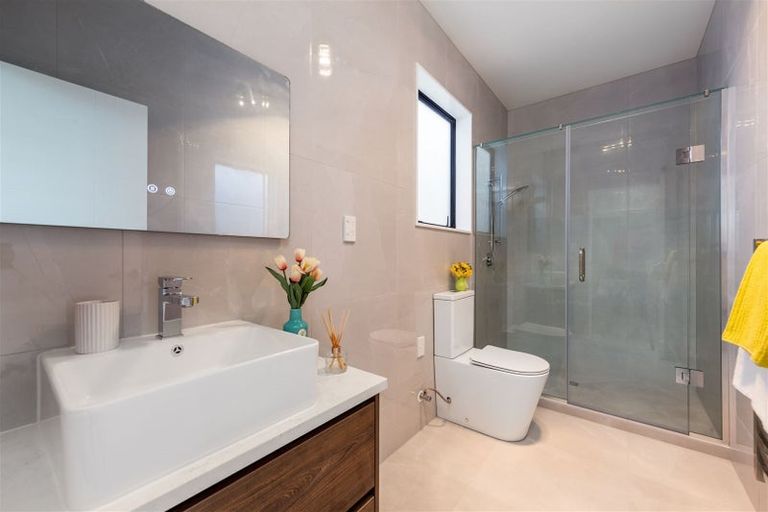 Photo of property in 42 Dungloe Avenue, Flat Bush, Auckland, 2019