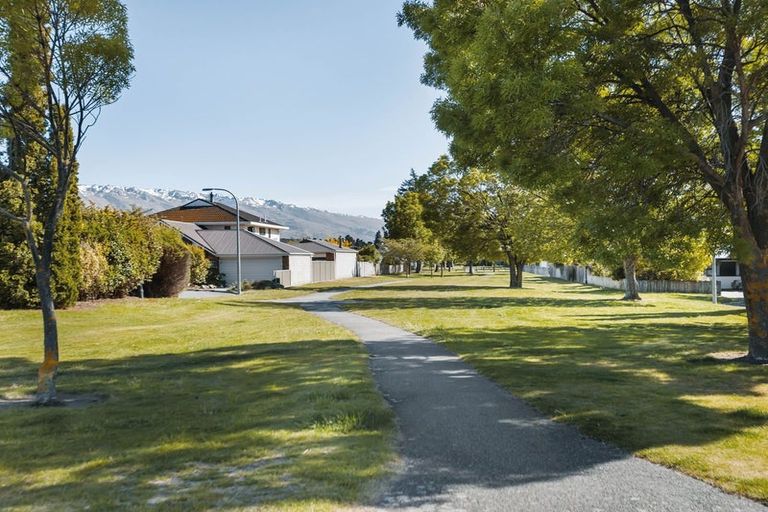 Photo of property in 1 Down Street, Cromwell, 9310