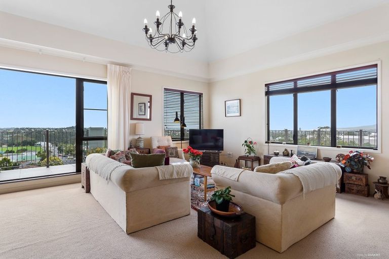 Photo of property in 19/99 Mokoia Road, Birkenhead, Auckland, 0626