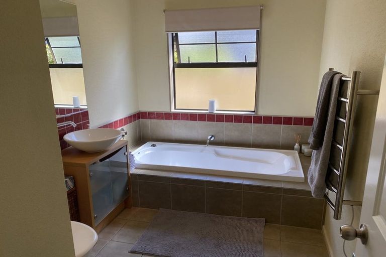 Photo of property in 36a Iona Road, Havelock North, 4130