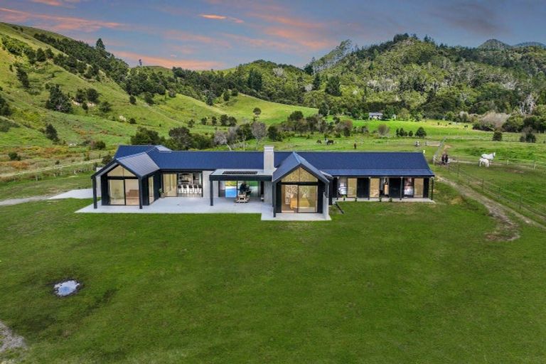 Photo of property in 387 Wentworth Valley Road, Whangamata, 3691