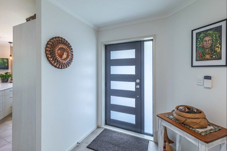 Photo of property in 6 Corbin Court, Ohau, Levin, 5570