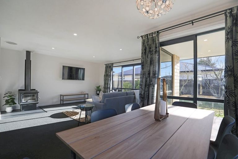 Photo of property in 158 Mcmurdo Street, Tinwald, Ashburton, 7700