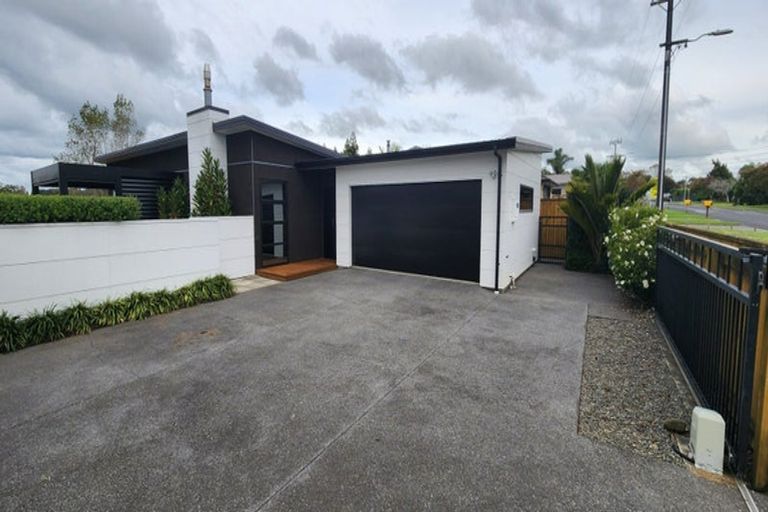 Photo of property in 507 Richmond Road, Lepperton, New Plymouth, 4373