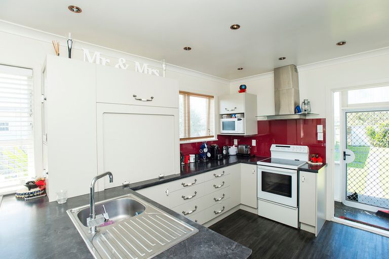 Photo of property in 5 Muir Street, Te Hapara, Gisborne, 4010