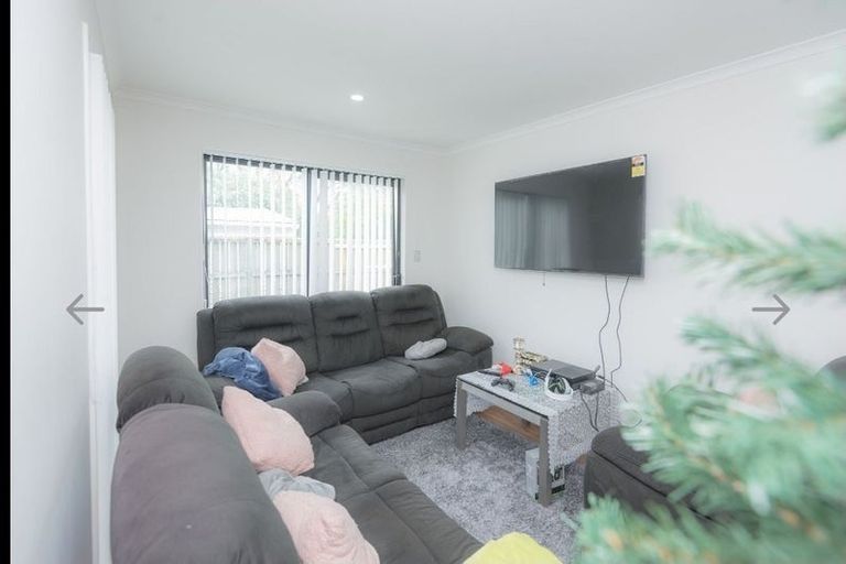 Photo of property in 30a Beaumonts Way, Manurewa, Auckland, 2102