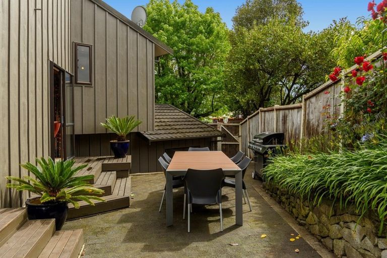 Photo of property in 14 Holmburn Street, Welcome Bay, Tauranga, 3112