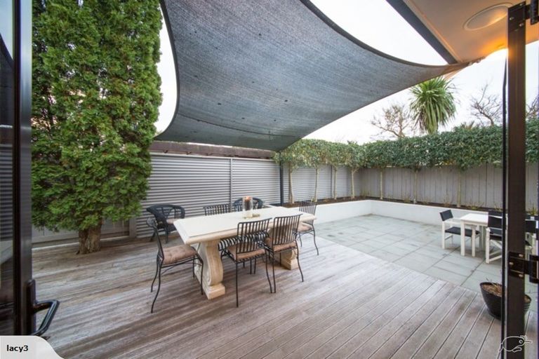 Photo of property in 530a Albert Street, Hokowhitu, Palmerston North, 4410