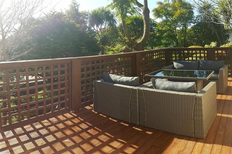 Photo of property in 98/98a Glenpark Avenue, Frankleigh Park, New Plymouth, 4310