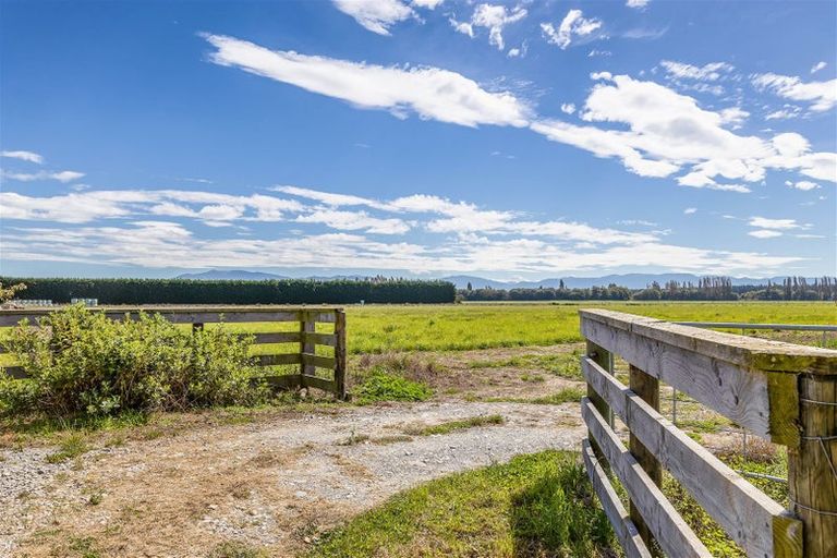 Photo of property in 1015 Wolffs Road, West Eyreton, 7476