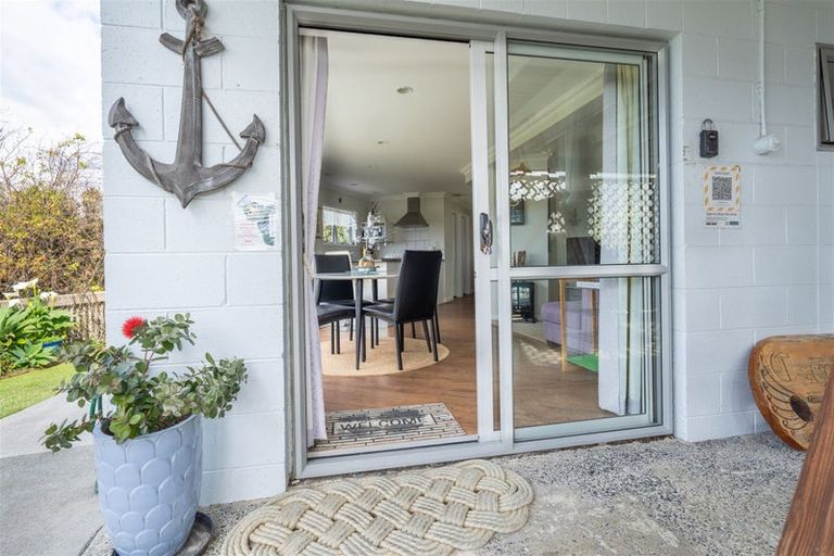 Photo of property in 90a School Road, Paihia, 0200