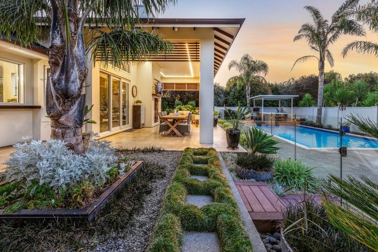 Photo of property in 28 Saint Laurent Way, Ohau, Levin, 5570