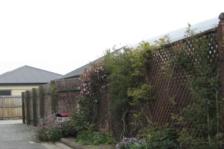 Photo of property in 45a Gladstone Road, Woodend, 7610