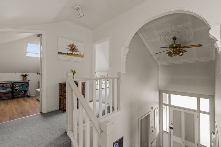 Photo of property in 702 Queen Street East, Parkvale, Hastings, 4122