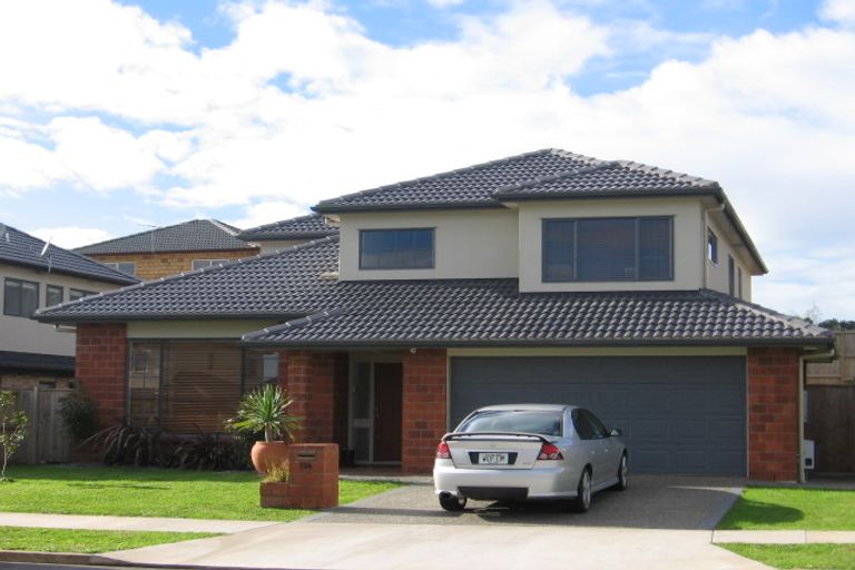 Photo of property in 134 Middlefield Drive, Flat Bush, Auckland, 2016