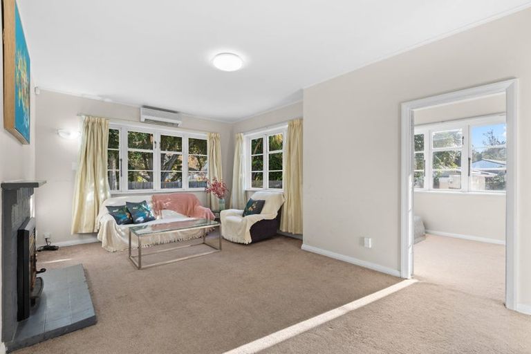 Photo of property in 120 Peverel Street, Riccarton, Christchurch, 8041
