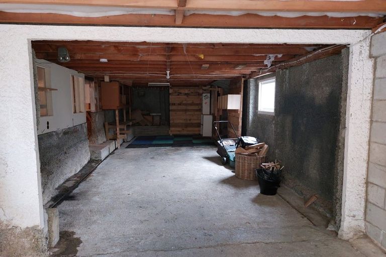 Photo of property in 225 Pine Hill Road, Dalmore, Dunedin, 9010