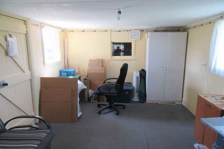 Photo of property in 11 Maude Street, Waimate, 7924