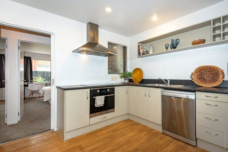 Photo of property in 16a Defoe Place, Waltham, Christchurch, 8023