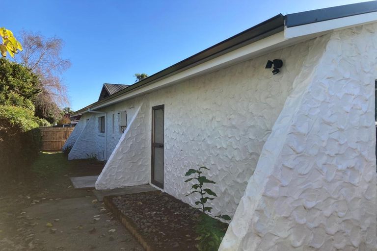 Photo of property in 10 Gulliver Place, Conifer Grove, Takanini, 2112