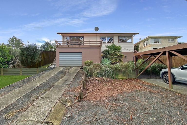 Photo of property in 8 Bentley Avenue, Glenfield, Auckland, 0629