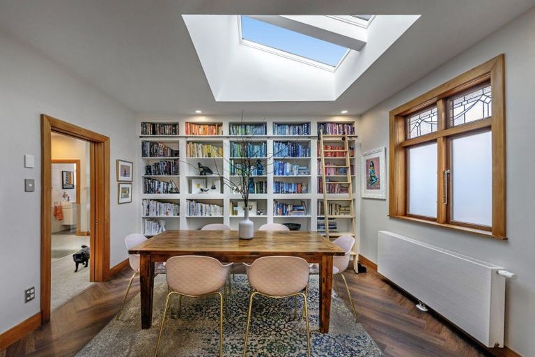 Photo of property in 56 Overtoun Terrace, Hataitai, Wellington, 6021