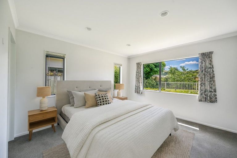 Photo of property in 34a Kensington Drive, Taradale, Napier, 4112
